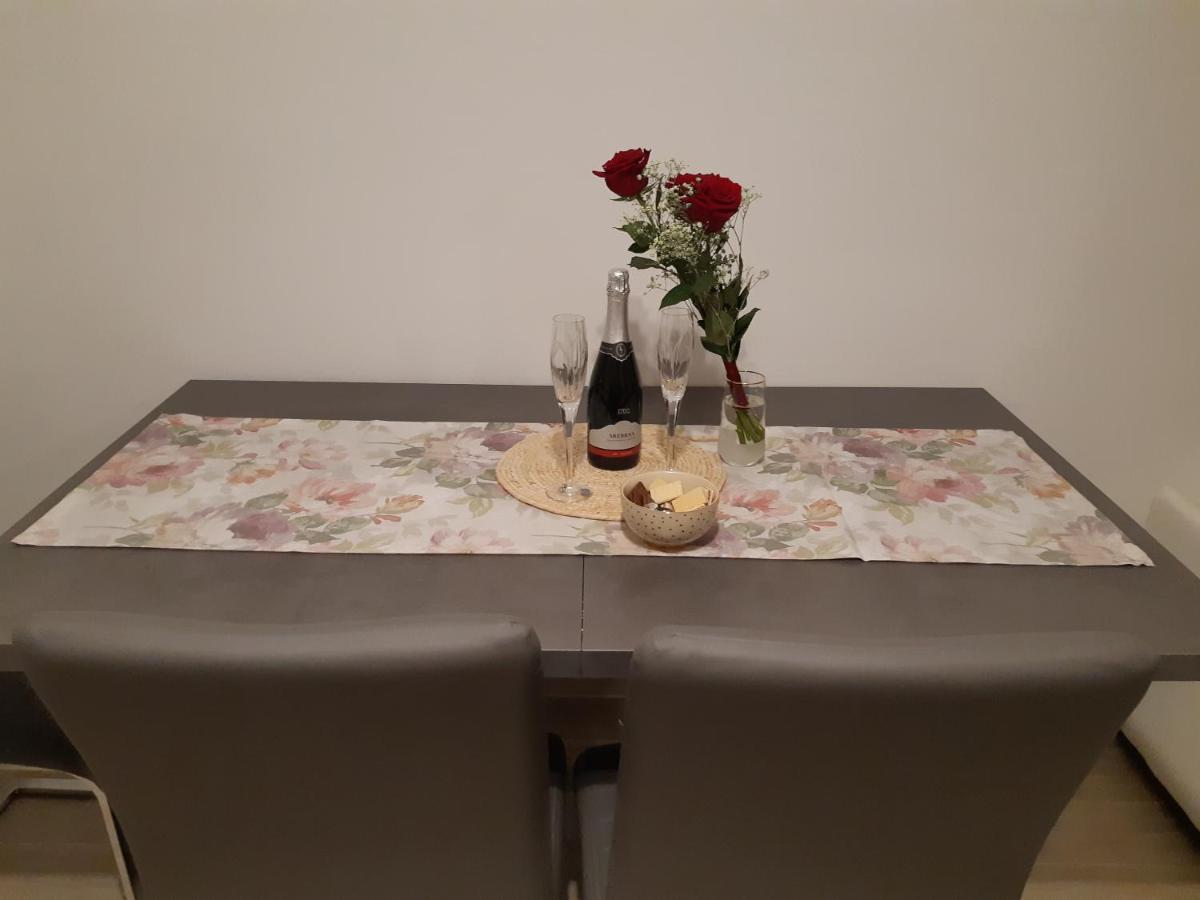 Alpska Roza Apartment ครานสกา โกรา ภายนอก รูปภาพ