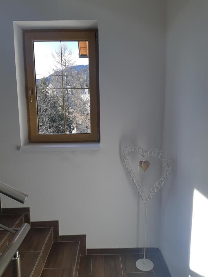 Alpska Roza Apartment ครานสกา โกรา ภายนอก รูปภาพ