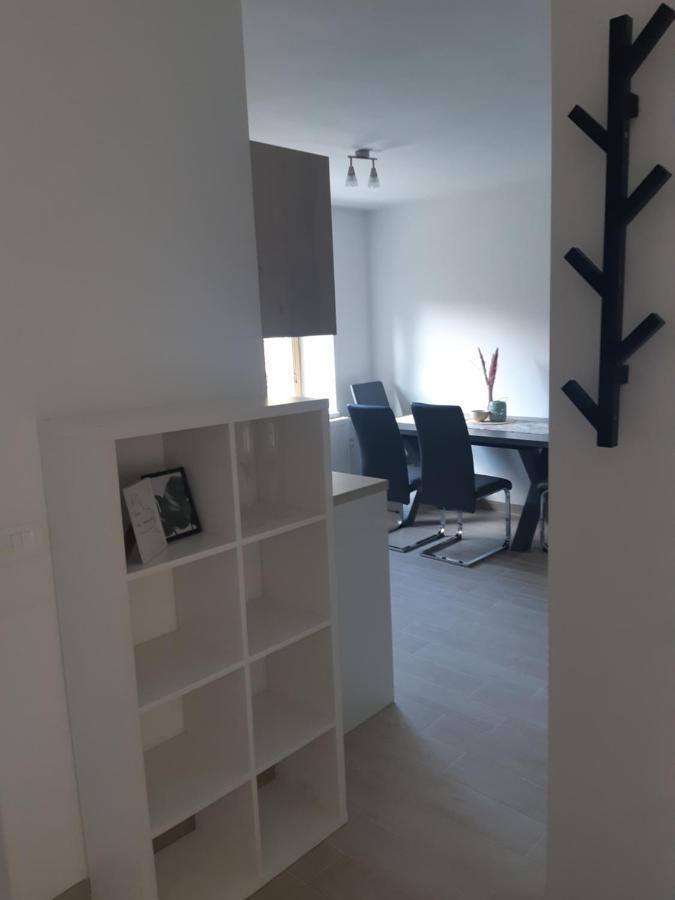 Alpska Roza Apartment ครานสกา โกรา ภายนอก รูปภาพ